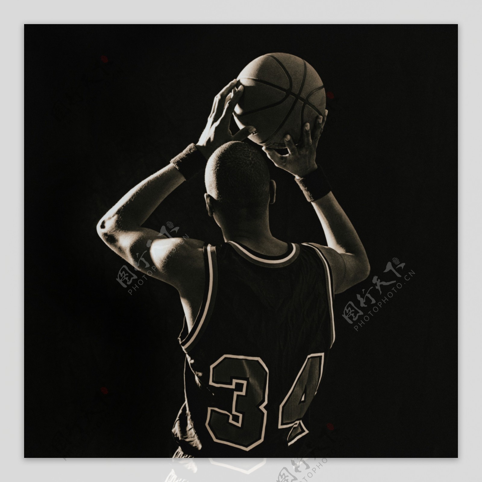 2亿中锋引爆NBA联盟，公牛变局，勇士恐失建队基石.
